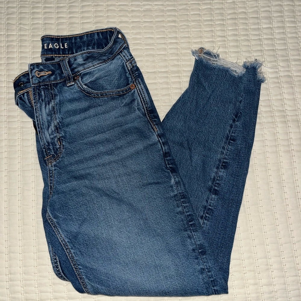 Strigid Mom Jeans